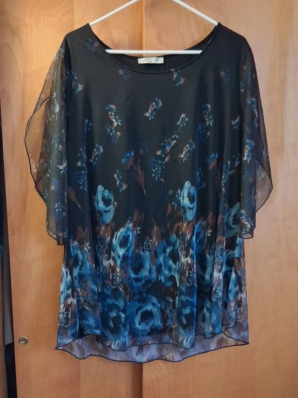Sese Code 2XL Flowy Blouse, Fairy‎ Boho Ethereal, Floral Pattern, Black Blue
